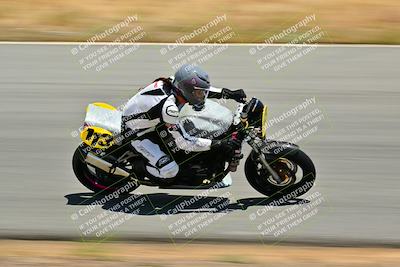 media/May-31-2025-Classic Track Day (Sat) [[da23ab3028]]/Group A/Session 4 (Turns 4 and 6)/
